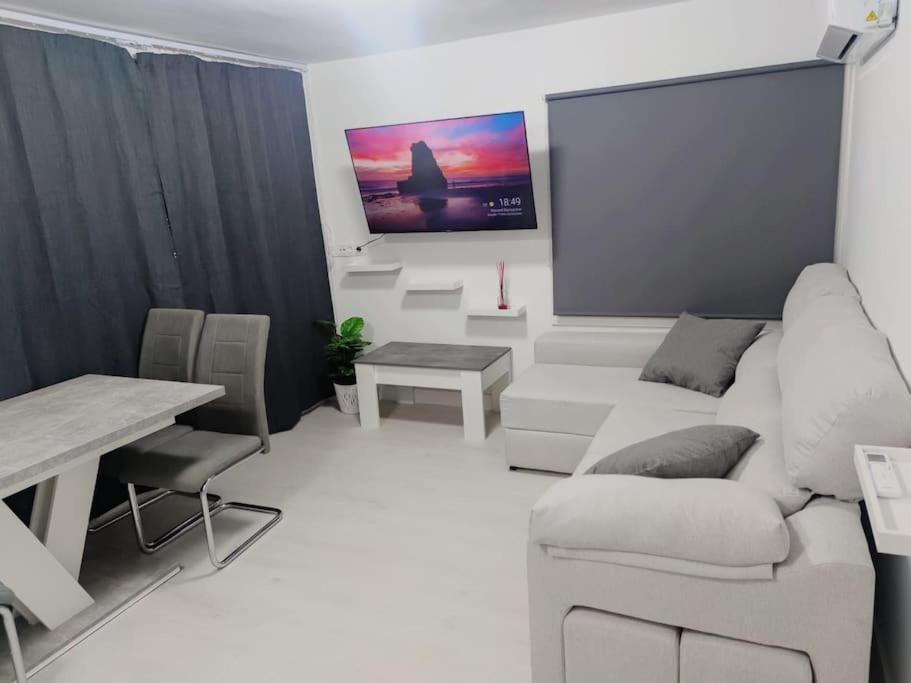 Luxury Apartment With Best Views Бенидорм Екстериор снимка