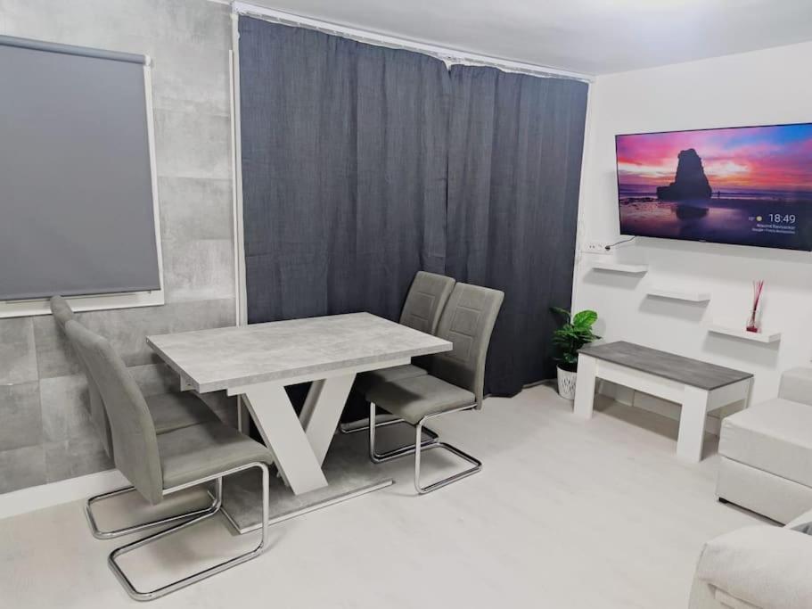 Luxury Apartment With Best Views Бенидорм Екстериор снимка